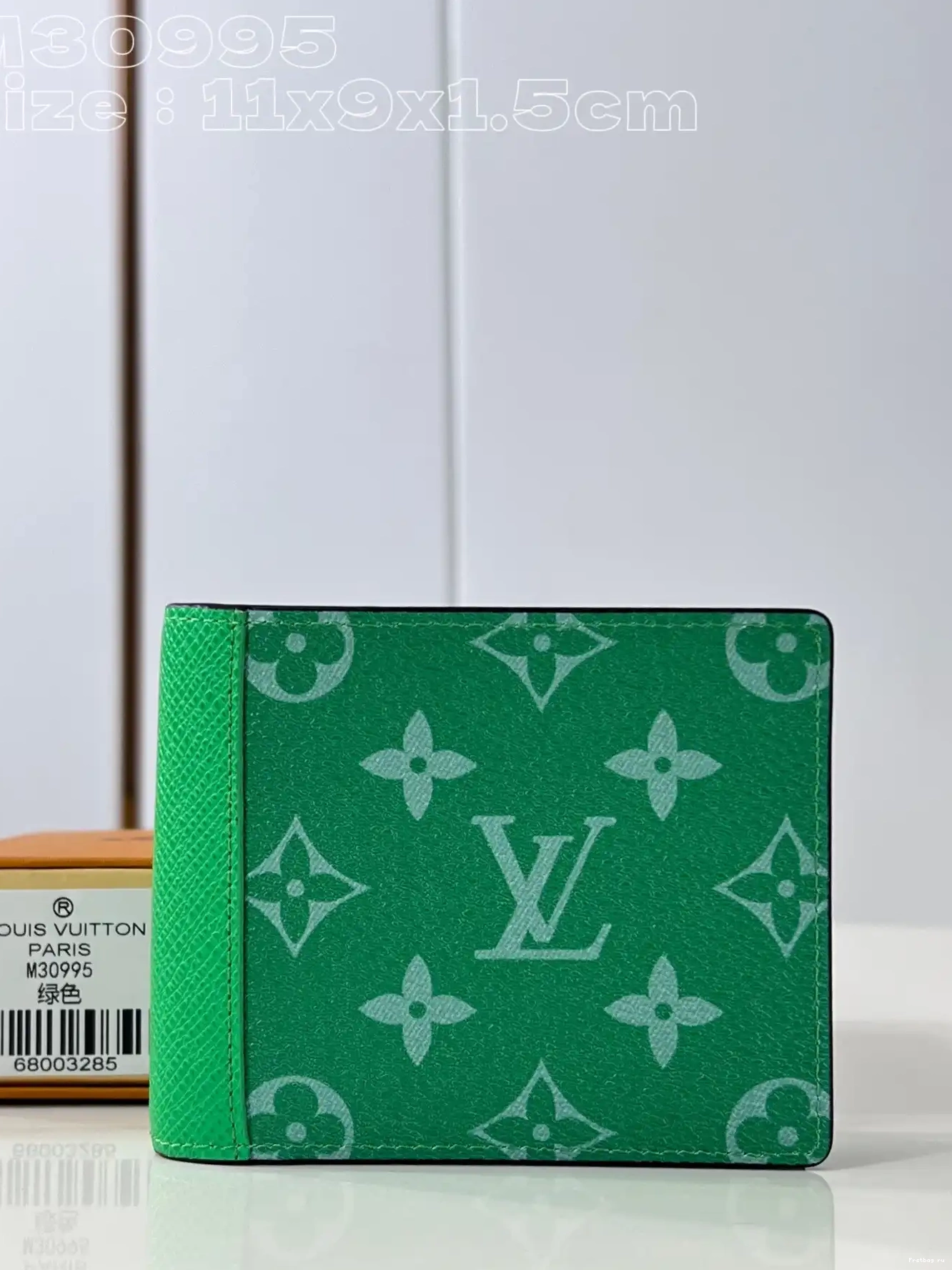 First bag ru VUITTON WALLET-11.5-9-1.5cm MULTIPLE LOUIS 0513